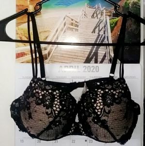 Victoria's secret bra
